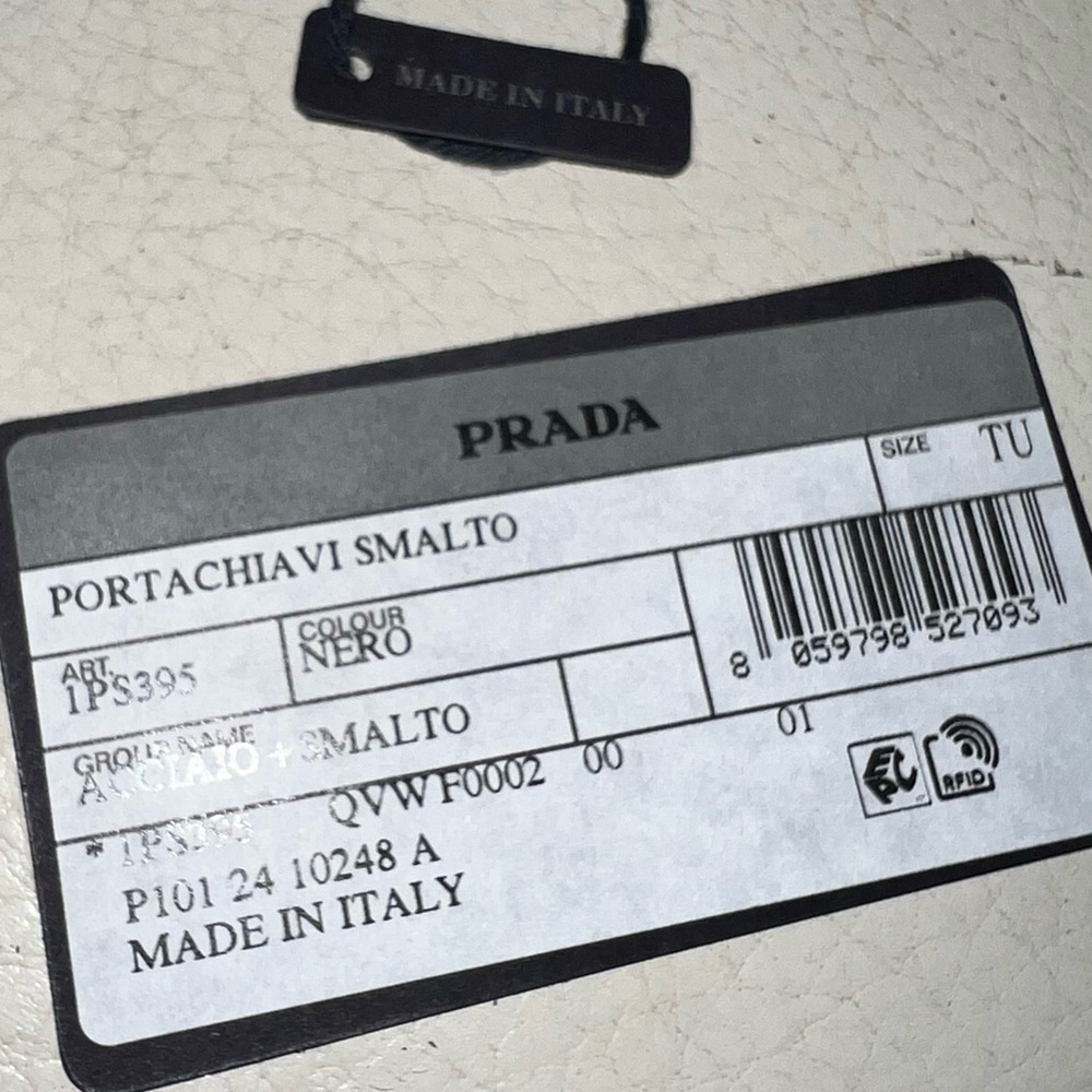 Prada Key Ring - Picture 3 of 5